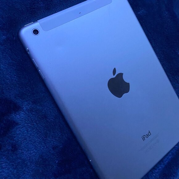 !st Gen Ipad